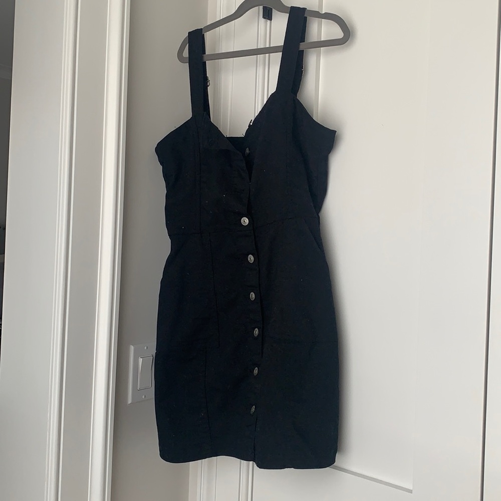 H&M BLACK CORDUROY DRESS